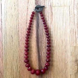 Agate graduated bead necklace from Tucson AZ artist